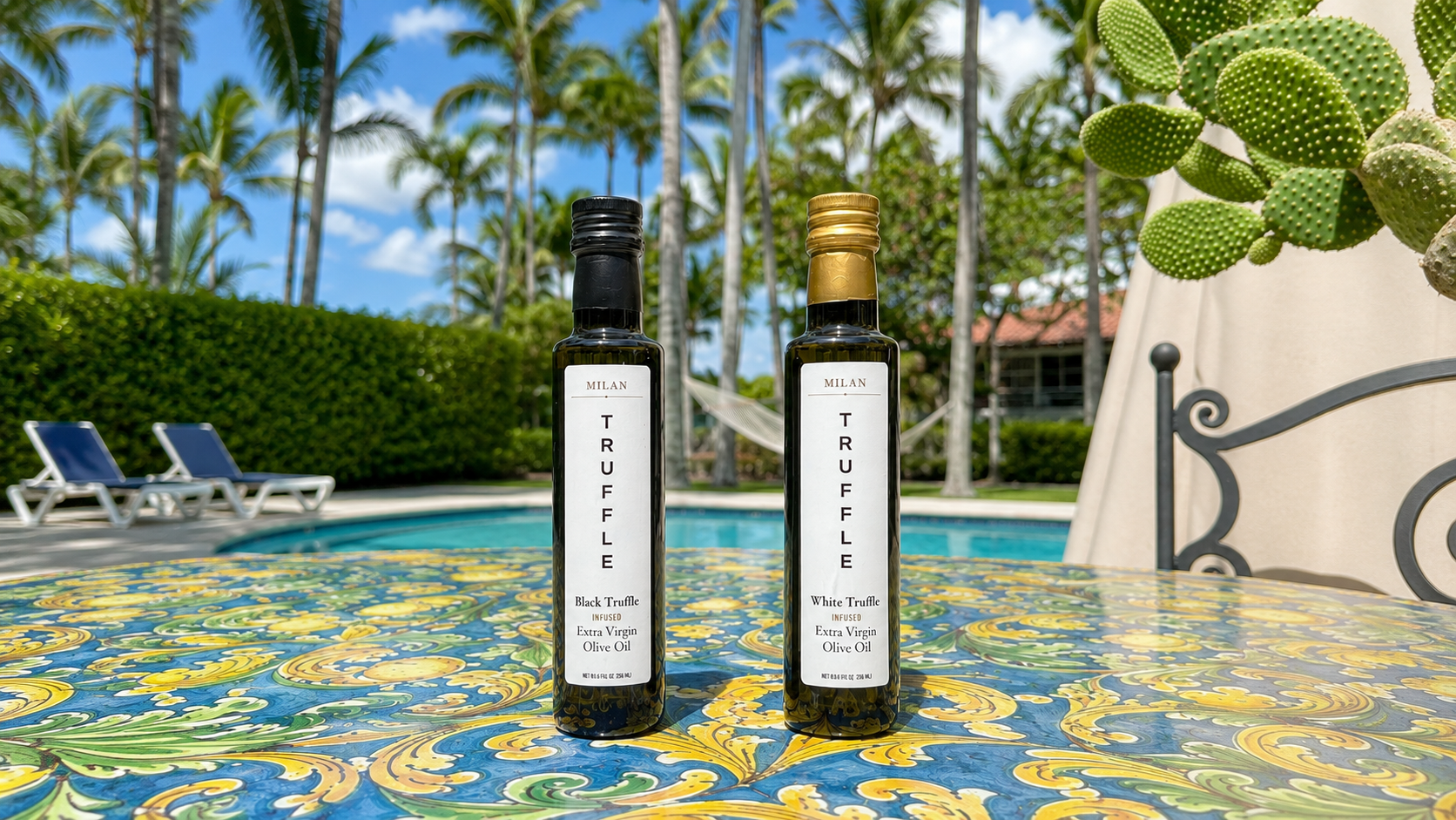 Milan Truffle black and white truffle oil bottles